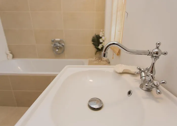 Captain's Račišće