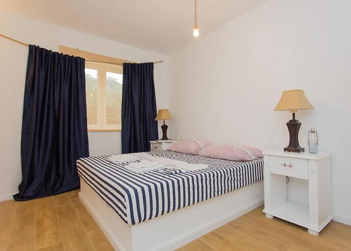 Διαμέρισμα Captain's *